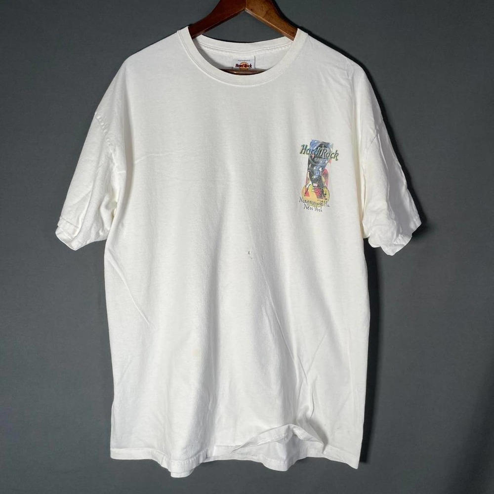 Vintage hard rock cafe niagara falls t shirt